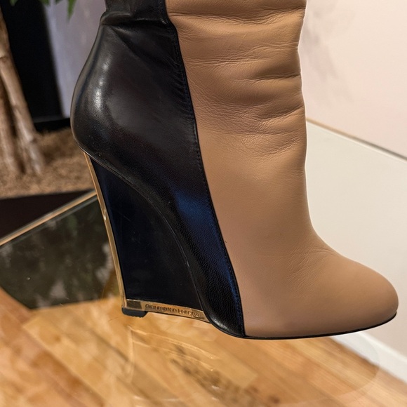 Gianmarco Lorenzi Black and Tan Heeled Boots - Picture 7 of 12